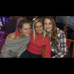 Meet your Posher, Kelli